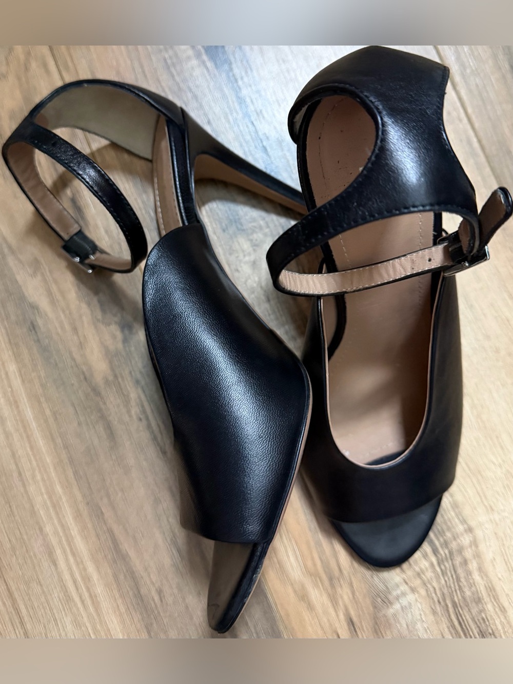 Lewit black heels 38 / 7.5